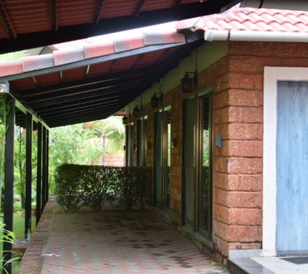 Lawn view cottage