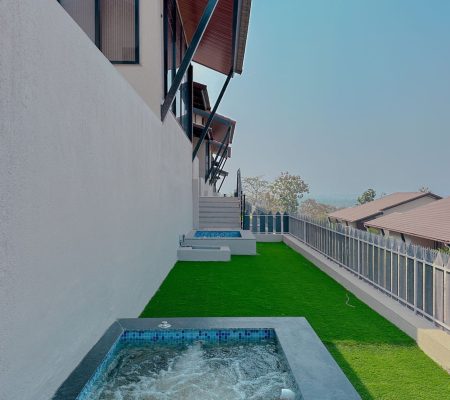 Panoramic Hilltop Cottage (4)