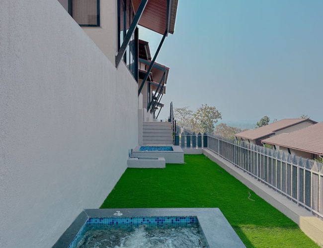 Panoramic Hilltop Cottage (4)